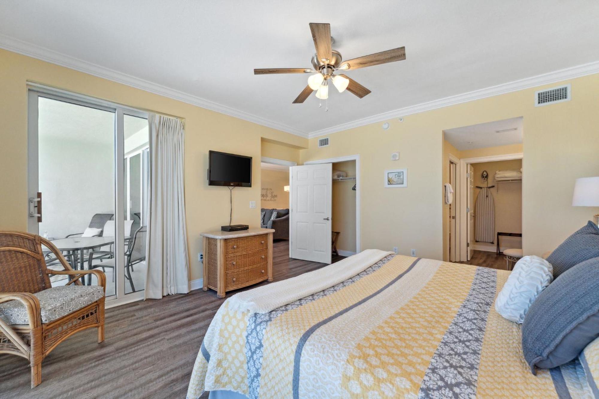 Boardwalk Beach Resort #604 By Book That Condo Panama Stadt Exterior foto