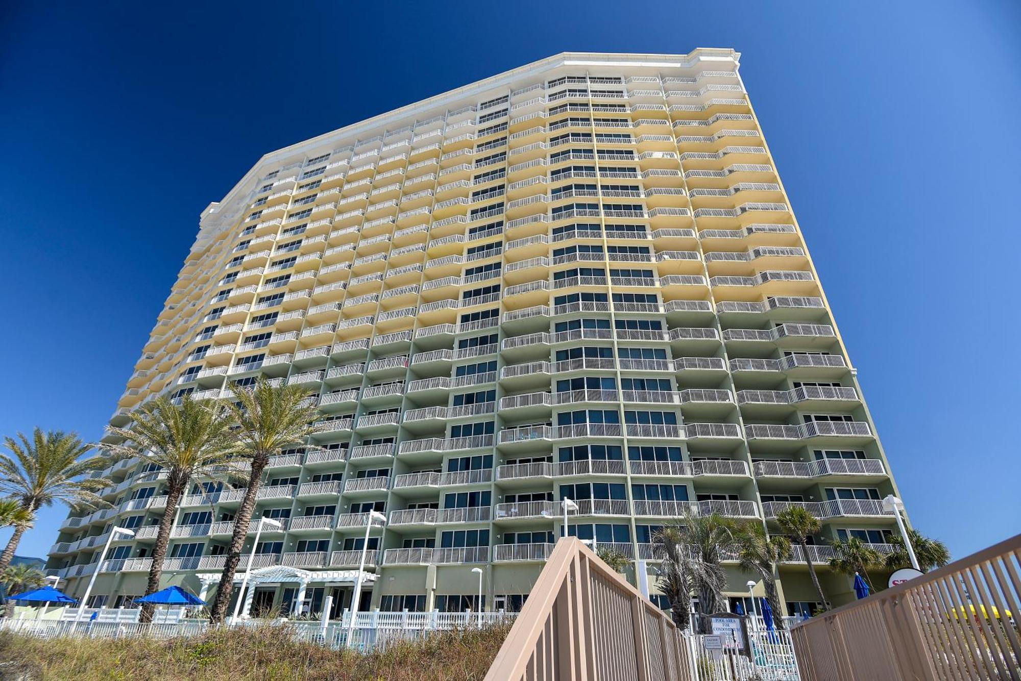 Boardwalk Beach Resort #604 By Book That Condo Panama Stadt Exterior foto